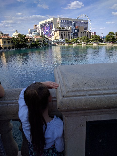 Waiting for Bellagio fountain Las Vegas