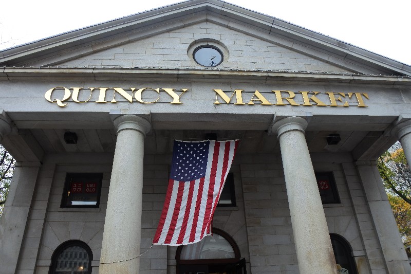 8 Great Things To Eat in Boston - Quincy Market