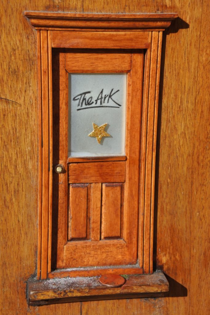 Fairy Doors of Ann Arbor - Wikipedia