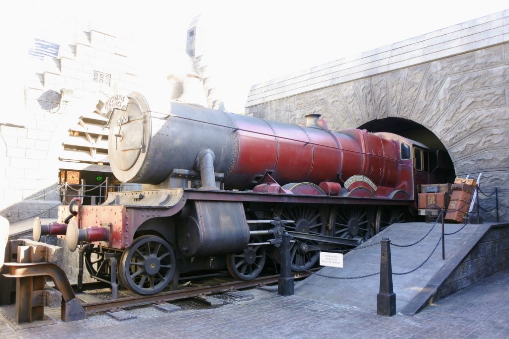 The Wizarding World of Harry Potter at Universal Studios Hollywood has a lot to offer! This complete guide of Harry Potter Hollywood will help you make the most of your day at Hogwarts and Hogsmeade!