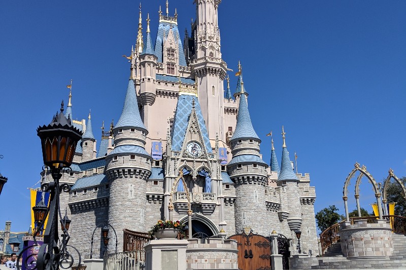 Disney World FastPasses let you skip the regular standby lines. Find out more about FastPass tiers and our recommended Disney World Fast Passes by park.