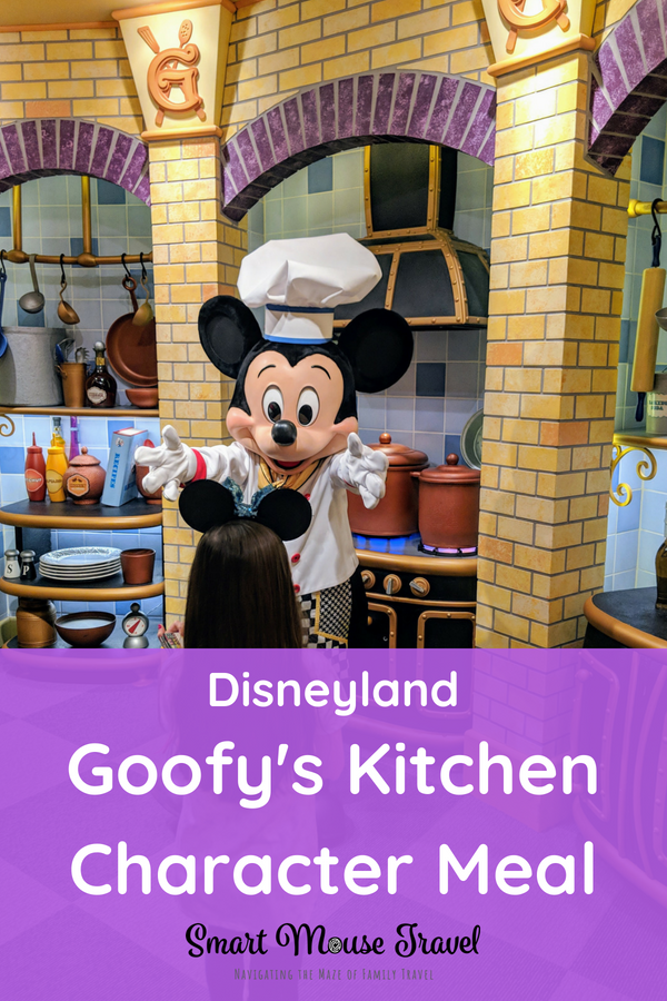 Goofy’s Kitchen is a popular Disneyland character meal with several classic Disney characters. Find out more about our Goofy's Kitchen dinner experience. #disneyland #disneycharactermeal #goofyskitchen #disney