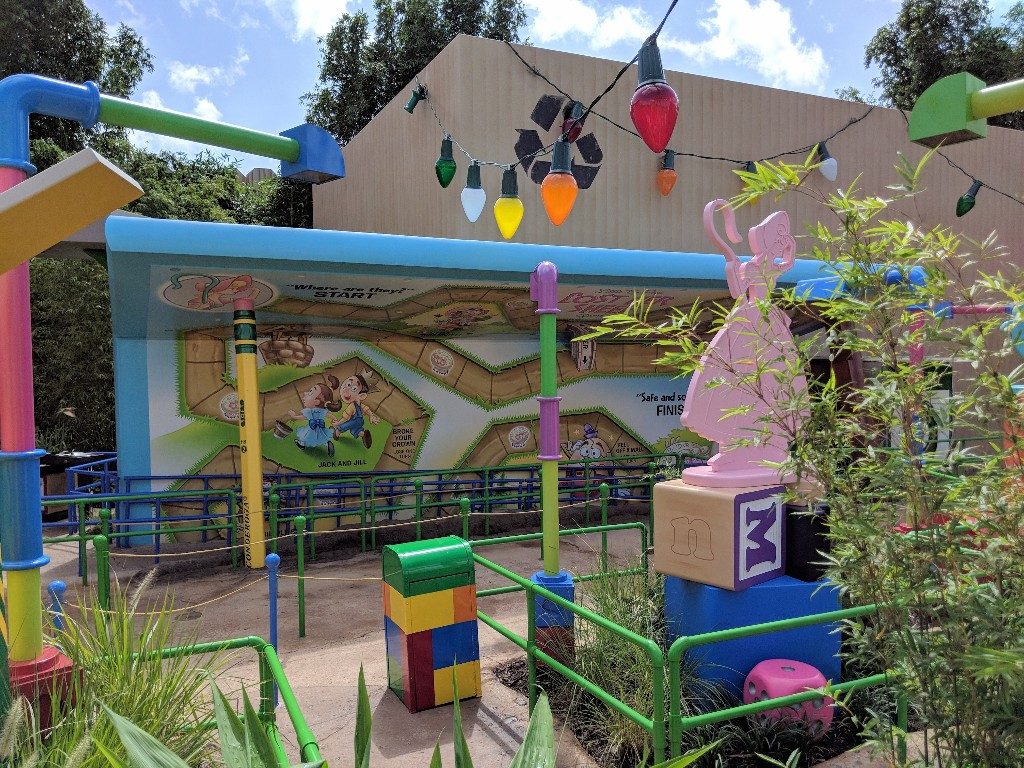 The new Toy Story Land rides, characters, and details are a fun addition to Disney's Hollywood Studios. Let me help you plan your visit to Toy Story Land! #disneyworld #toystoryland #andysbackyard #disney