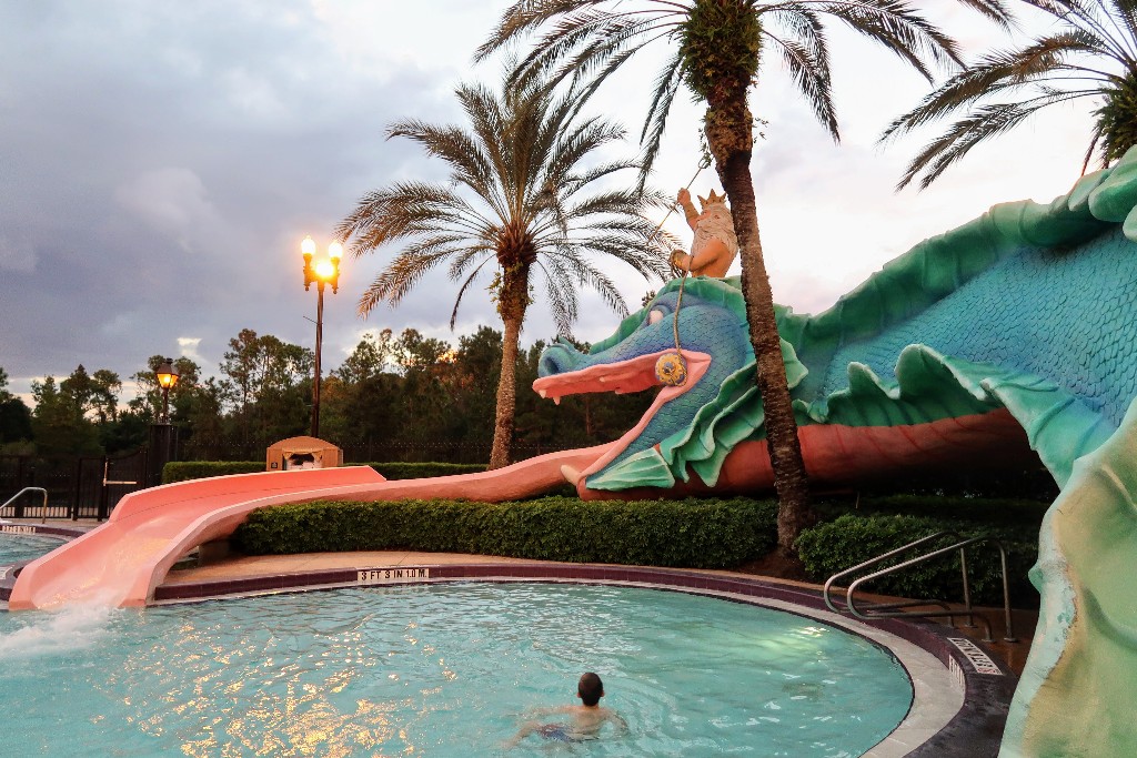 Planning a Disney World Trip? My Port Orleans French Quarter Review will walk you though everything you need to know about the resort and Garden View Room. #disneyworld #disneyplanning #disneyresorts #portorleans #frenchquarter