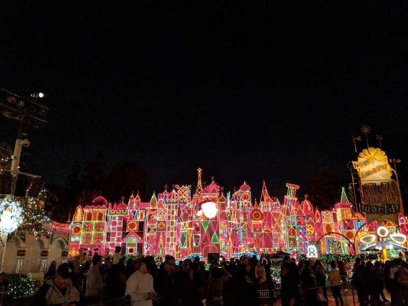 Is visiting Disneyland at Christmas on your wish list? If so, find out what you need to see and what you can skip during the holidays at Disneyland. #disneyland #hauntedmansionholiday #disneylandchristmas #itsasmallworld #disneyvacation