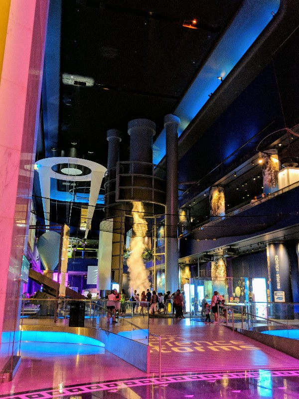 Visiting the Museum of Science and Indstry should be on your Chicago bucket list. Here are our member tips for visiting the Museum of Science and Industry. #chicago #familytravel #msi #museumofscienceandindustry #chicagotravel