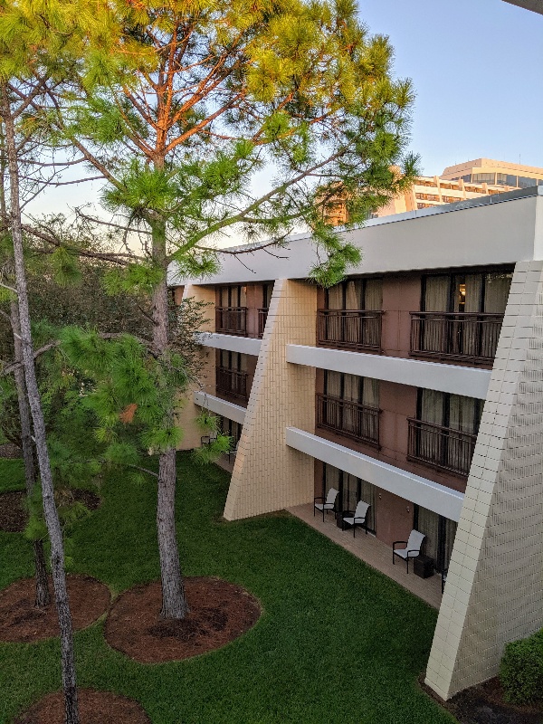 Picture of Disney's Contemporary Resort Garden Wing building with first floor patio and no balcony on the upper levels.