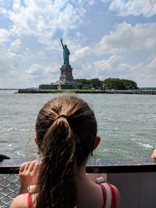 America is a huge country with an amazing range of experiences. This is why our family is working on a 50 state challenge to visit all 50 states in the US. #familytravel #exploreamerica #ustravel 