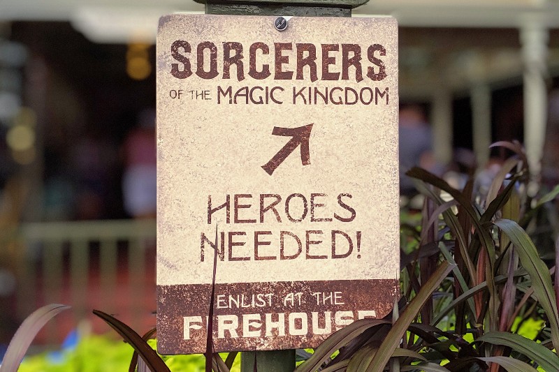 Sorcerers of the Magic Kingdom is a fun, free, and often overlooked activity at Disney World. Learn all about the game, how to start, and tips for playing. #disneyworld #magickingdom #disneytips #familytravel #disneyplanning