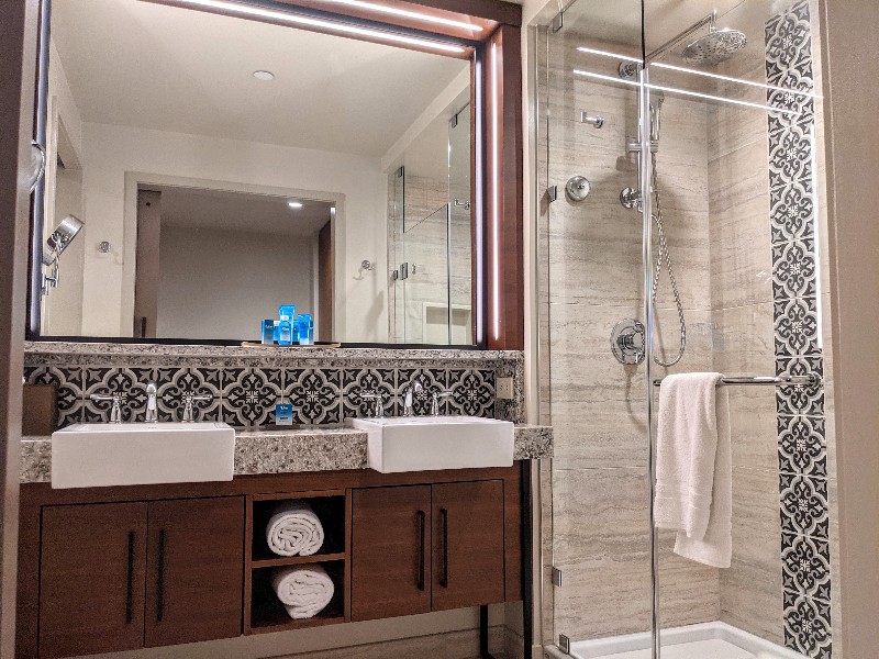 Mosaic tiles and a double sink make Coronado Springs Gran Destino Tower rooms feel luxurious.