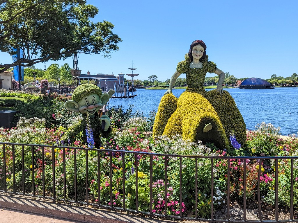 Snow White and Dopey are just part of the Germany topiary display at Epcot Flower and Garden Festival