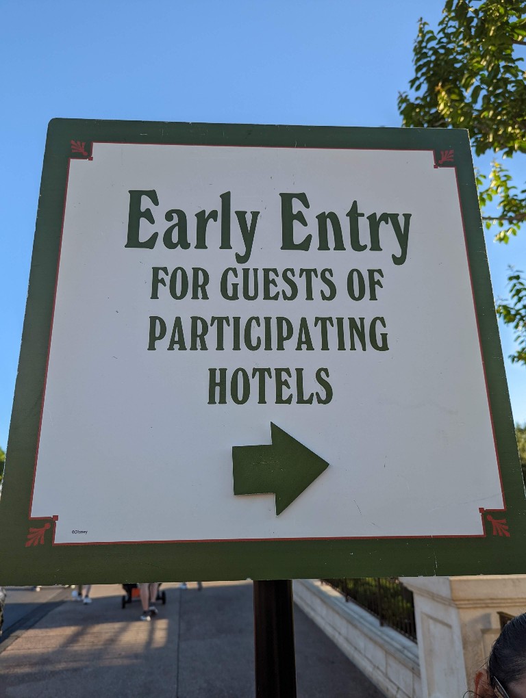 Sign directing guests where to check in for Disney World Early Theme Park Entry